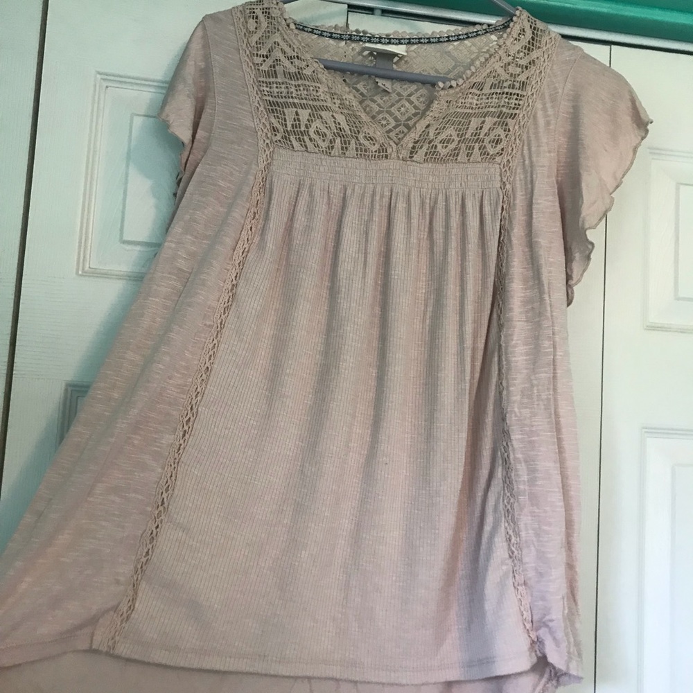 Flowey blush pink lace top